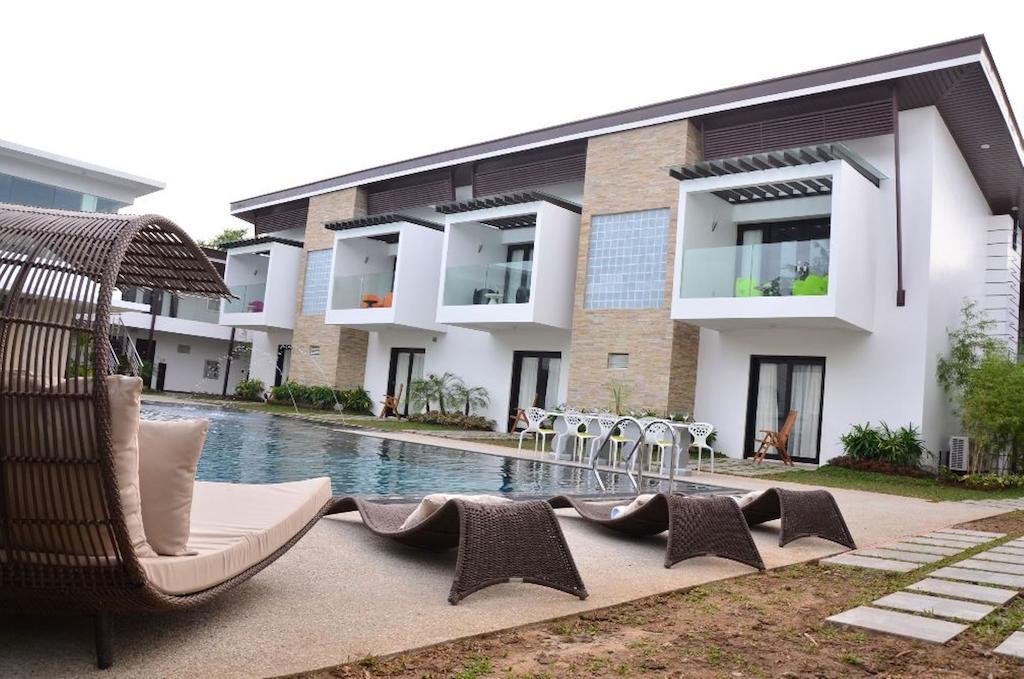 One Manalo Place Puerto Princesa Exterior photo
