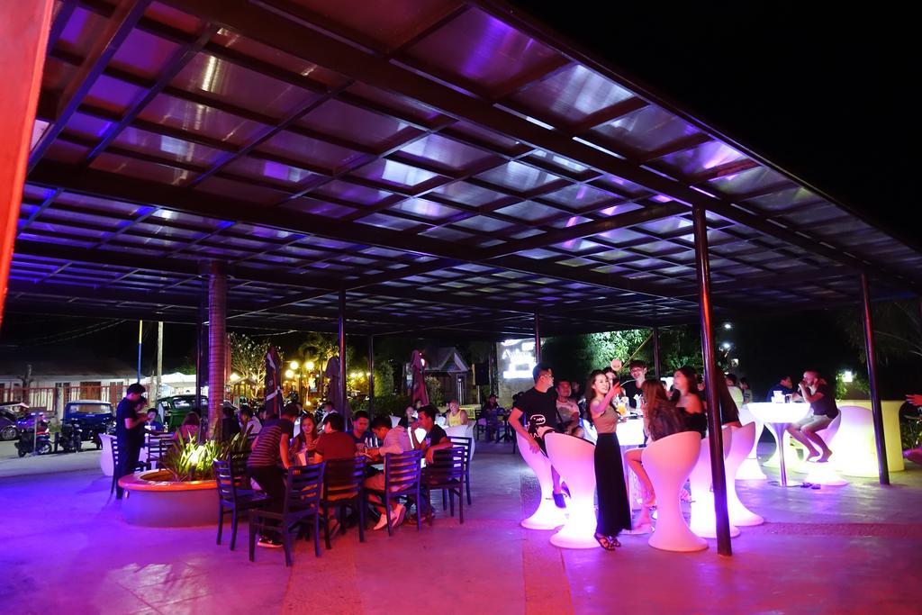 One Manalo Place Puerto Princesa Exterior photo